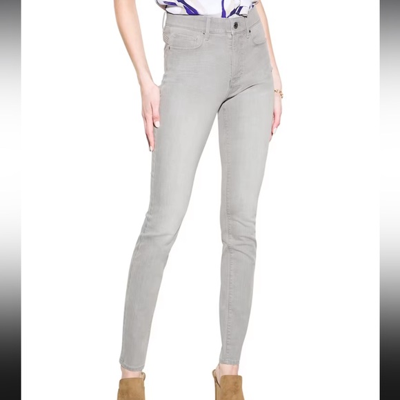 NWT WHBM High-Rise Essential Slimmer® Skinny Jeans - Picture 1 of 3